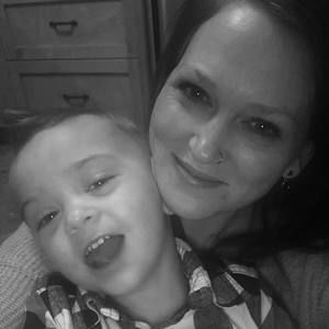 Meet your Posher, Kara